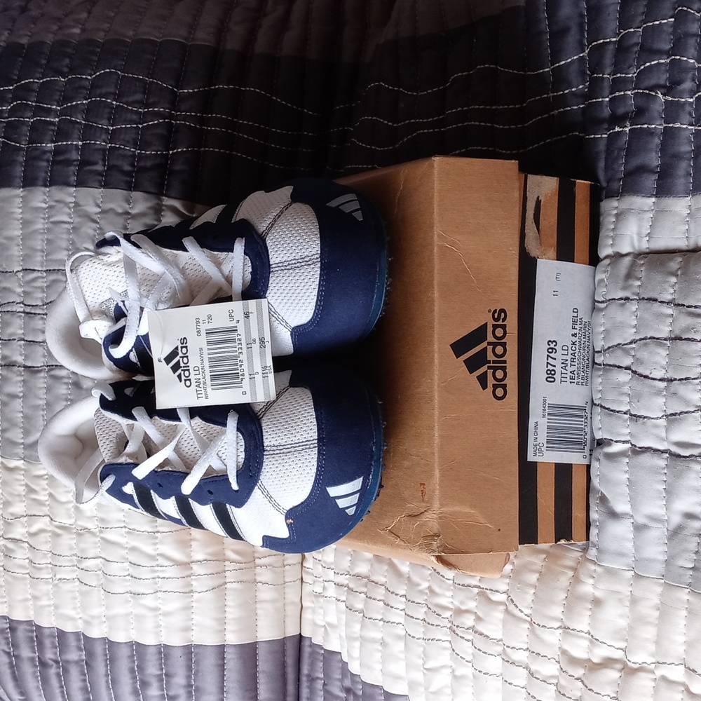 *LAST CHANCE* NWT Adidas Track Spikes
